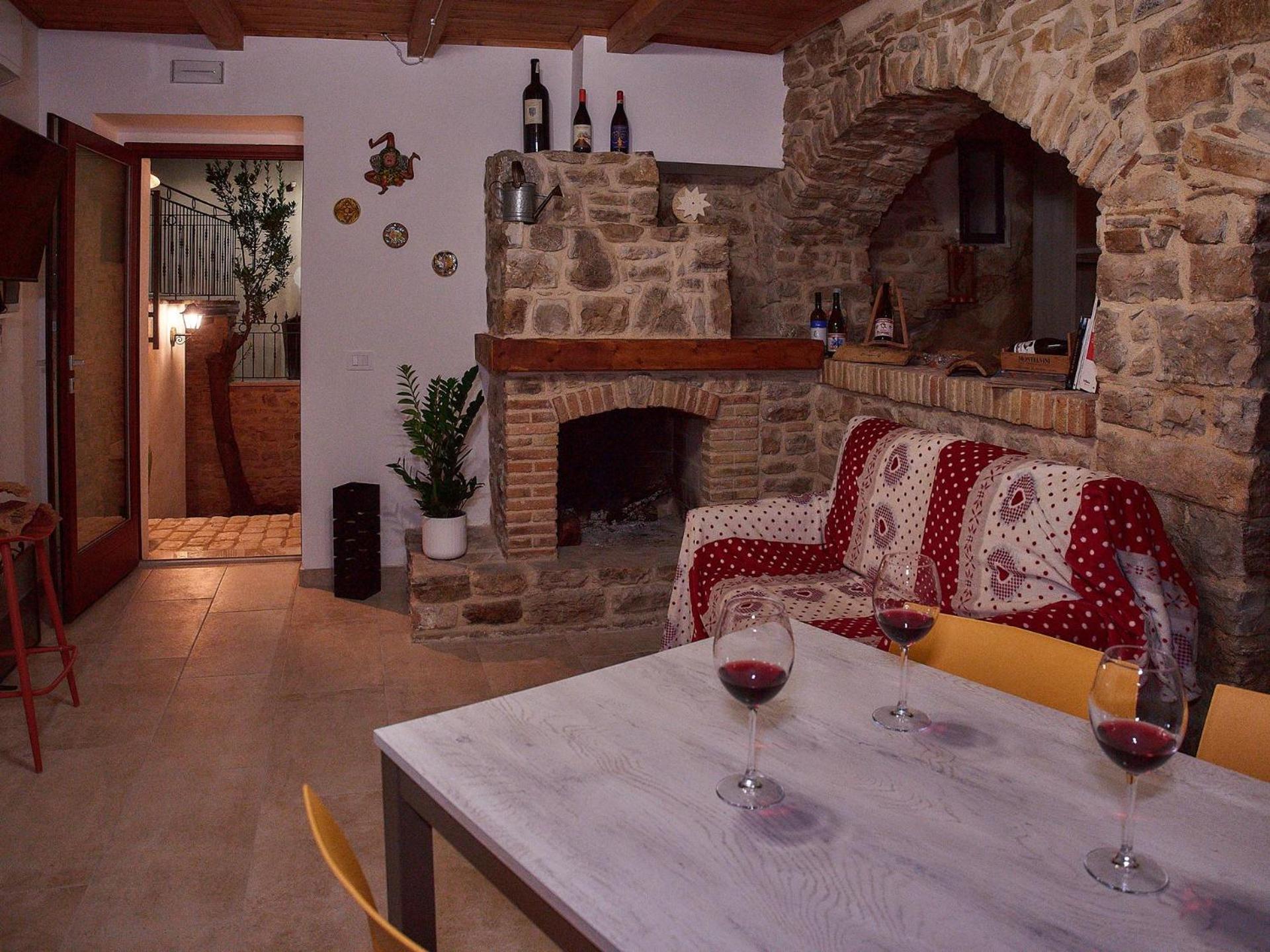 Il Cortiletto Del Borgo Bed and Breakfast Pietra Montecorvino Eksteriør billede